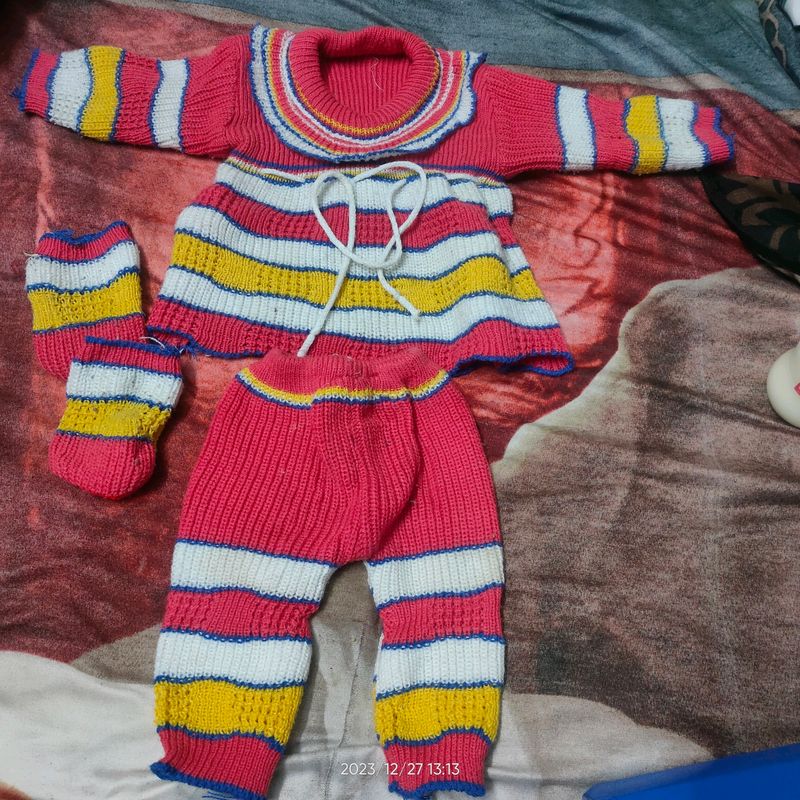 Woolen Set For Kids