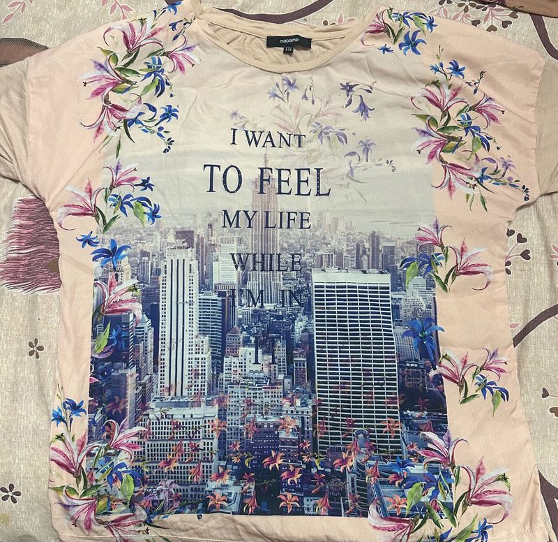 Graphic Tee NYC Skyline Floral Print