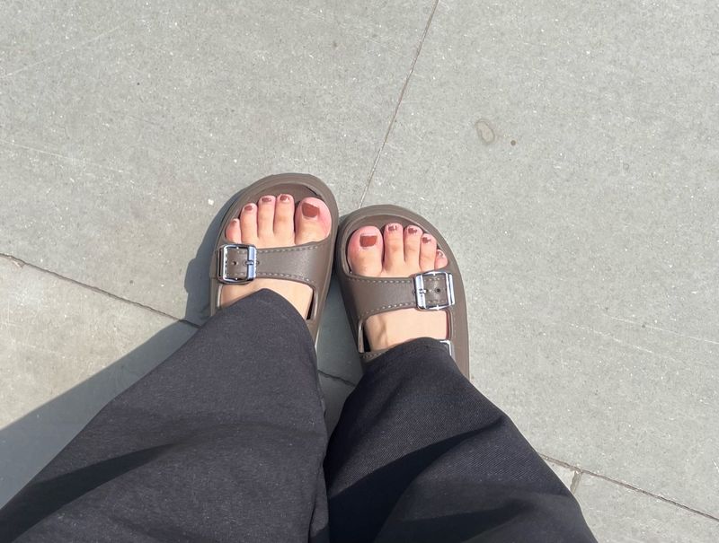 Stylish Brown Buckle Sandals