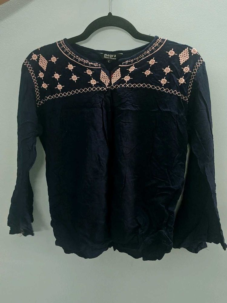 Embroidered Navy Blue Kurta