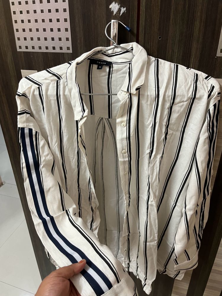 Nexus Shirt Formal With Stripes