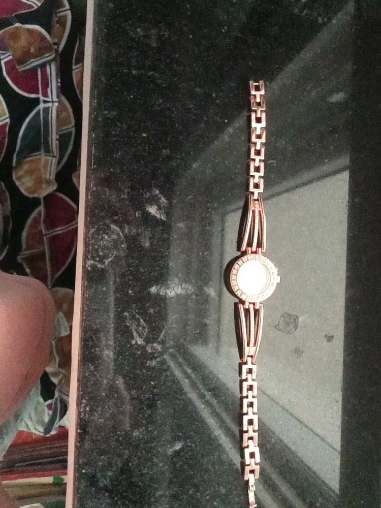Elegant Rose Gold Tone Watch
