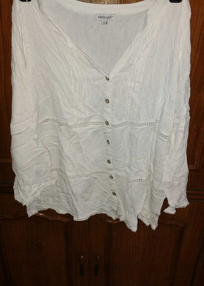 White Textured Button-Up Tunic Top