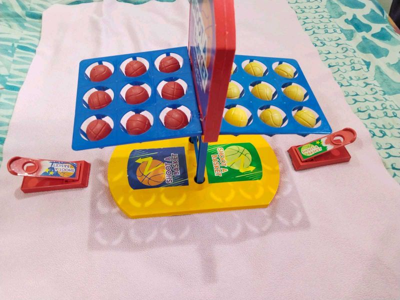 Shoot A Basket Game With Box