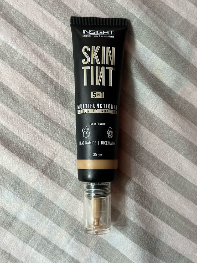 Insight Skin Tint Multifunctional Serum Foundation