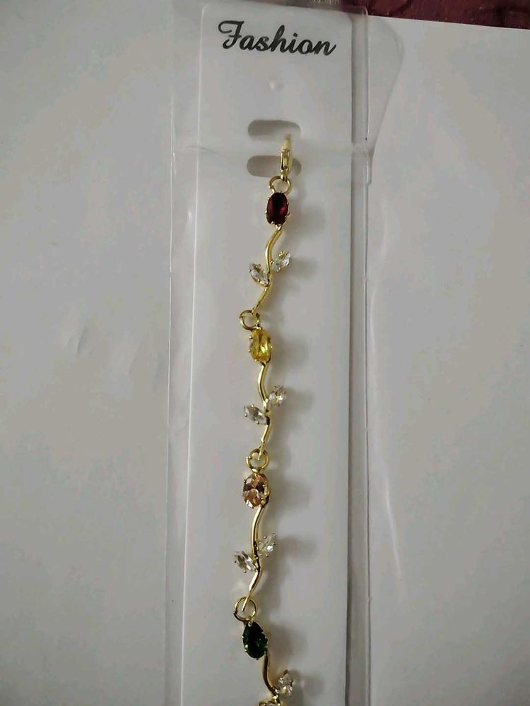 223.Multicolored Tulip Bracelet