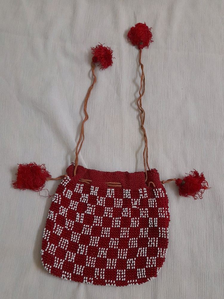 Red Potli