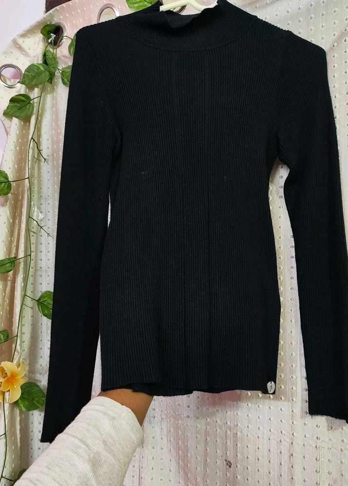 Black Knit Turtleneck Top