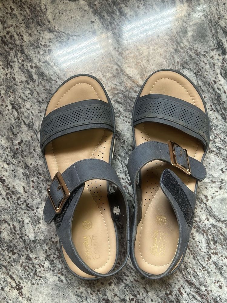 Comfortable Women's Sandals