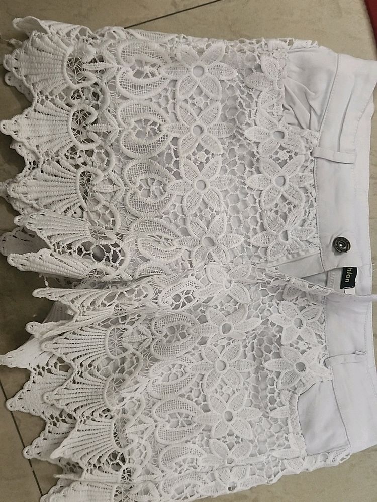 More Comfortable stretcheable and very soft fabric