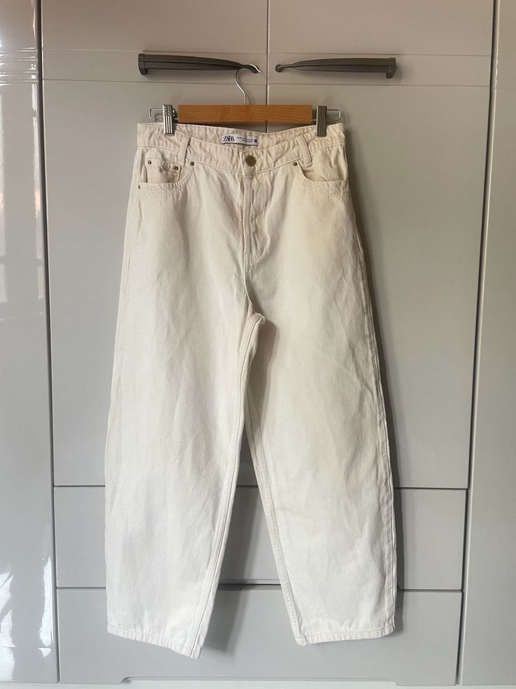 Zara Jeans