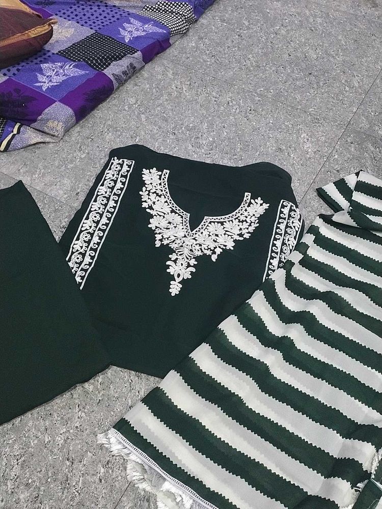Elegant Embroidered Kurta Set