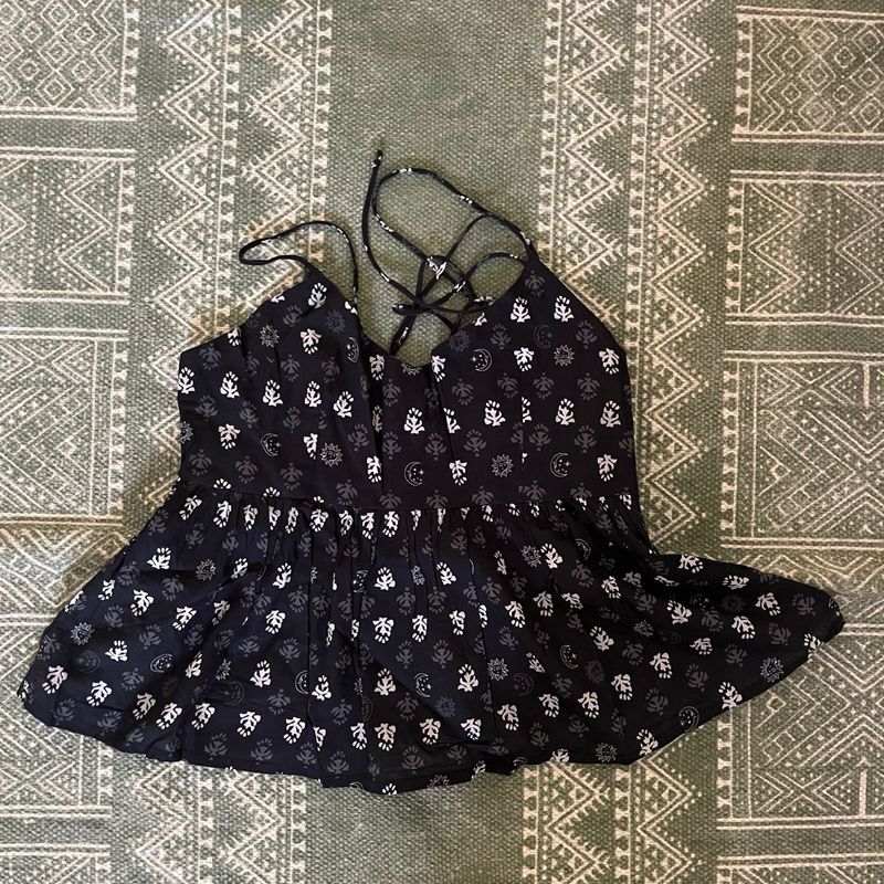 Boho/Ethnic Black Floral Peplum Top