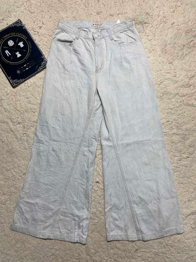 Light Wash Wide Leg Denim Jeans