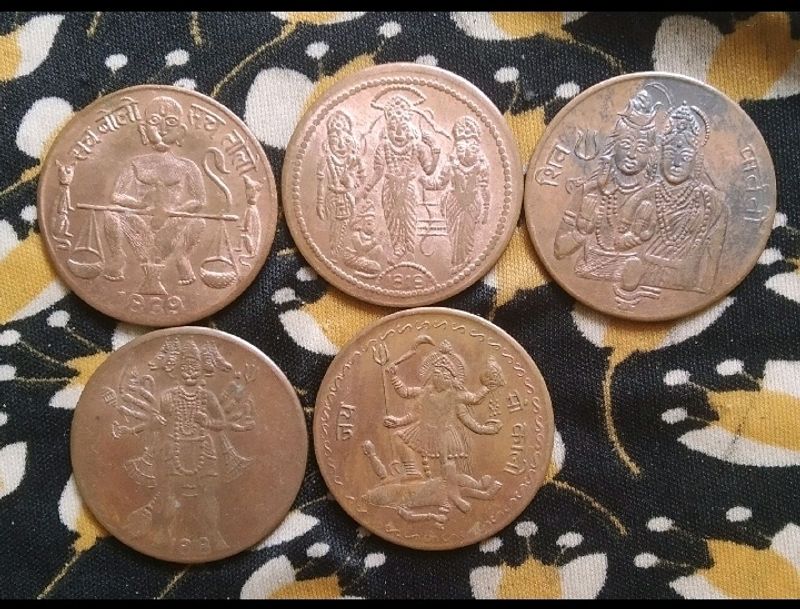 5 Token Old Coins