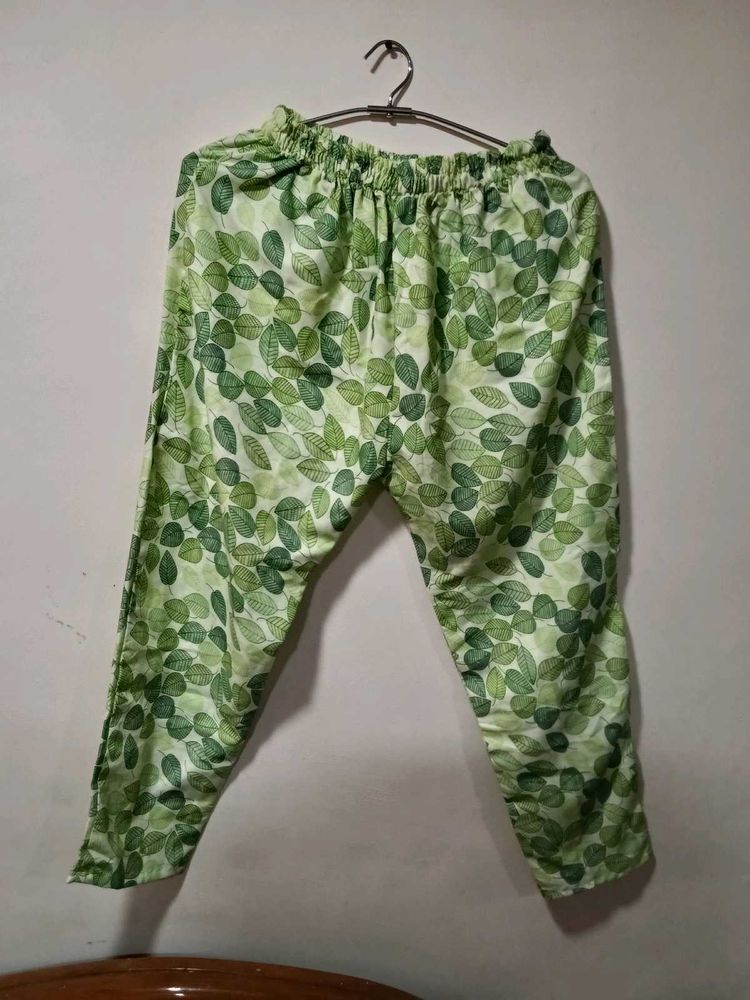 Green Leaf Print Palazzo Pants