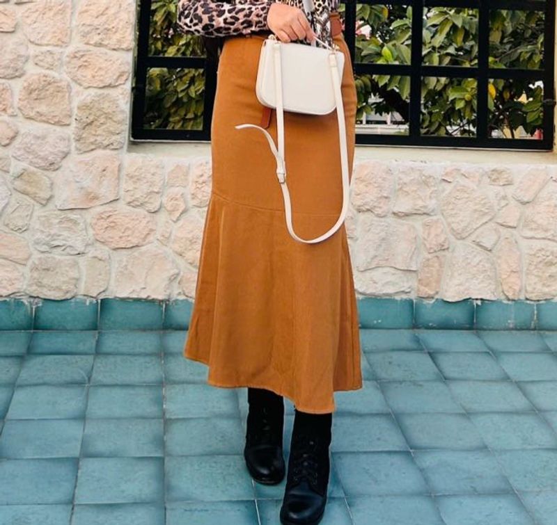 Chic Suede Mermaid Midi Skirt
