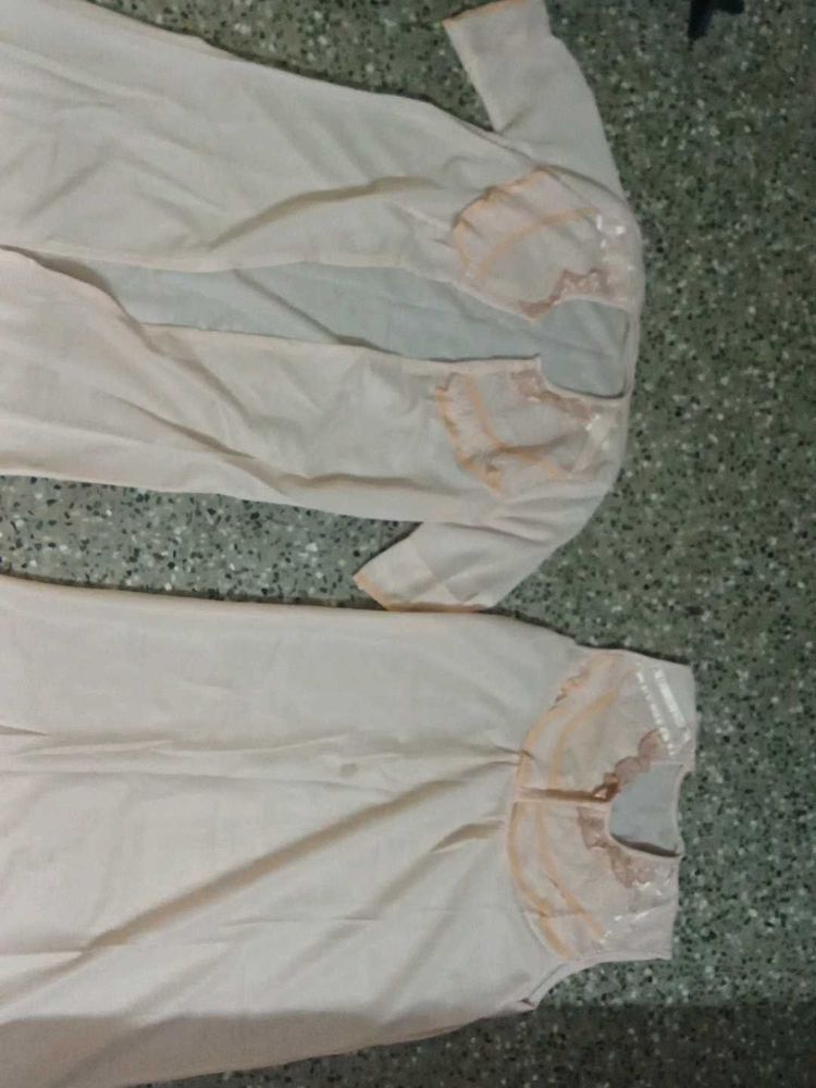Comfortable Nightsuit with over coat Set
