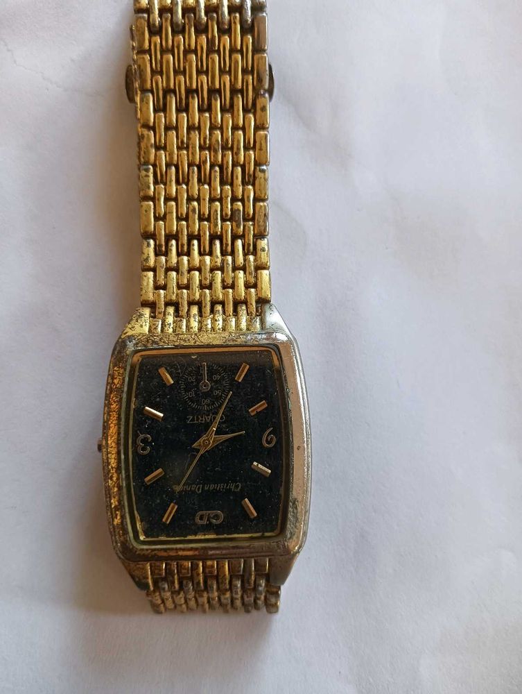 Vintage Gold Tone Watch