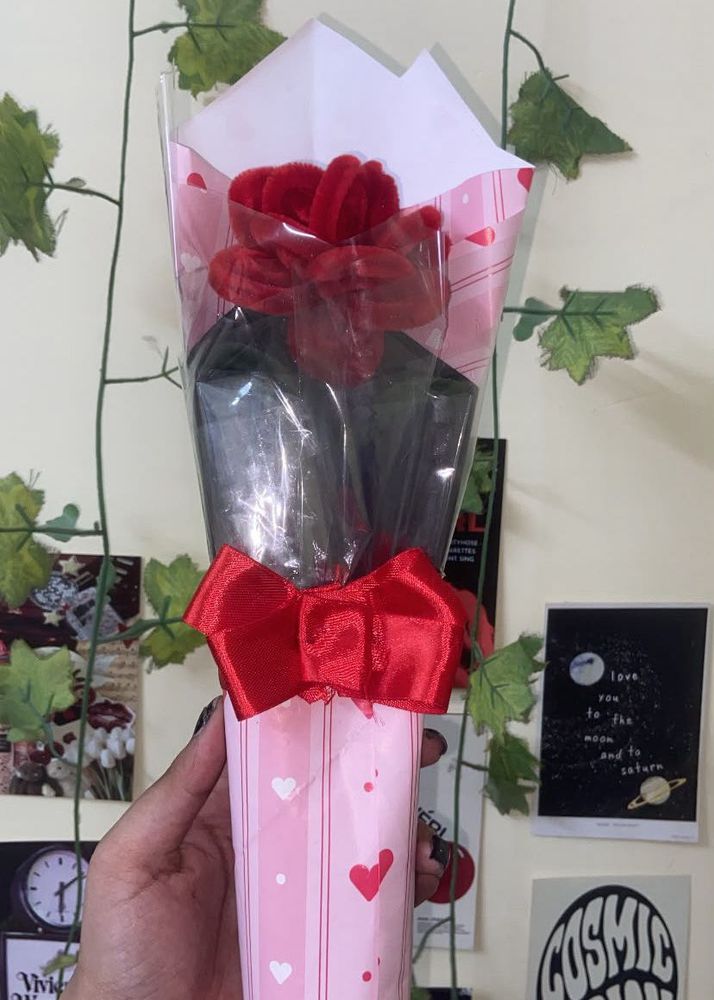 Artificial Red Rose Bouquet Gift