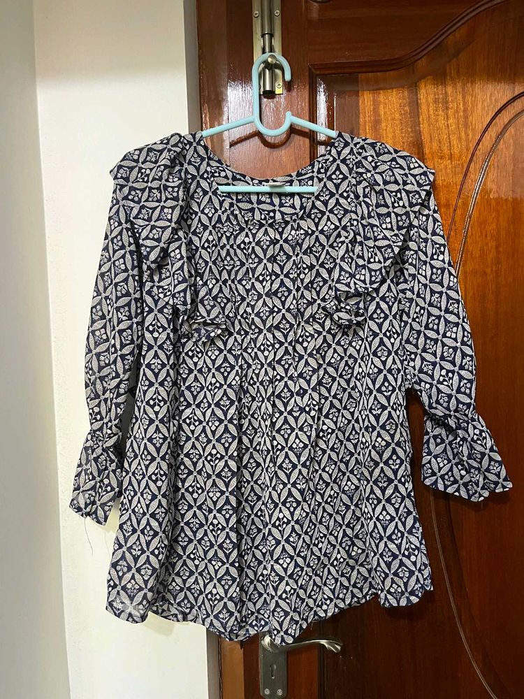 Chic Printed Ruffle Top