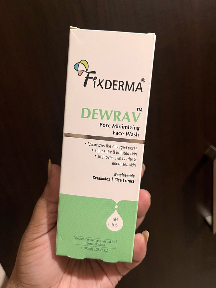 Pore Minimizing Face Wash with Niacinamide &amp; cer