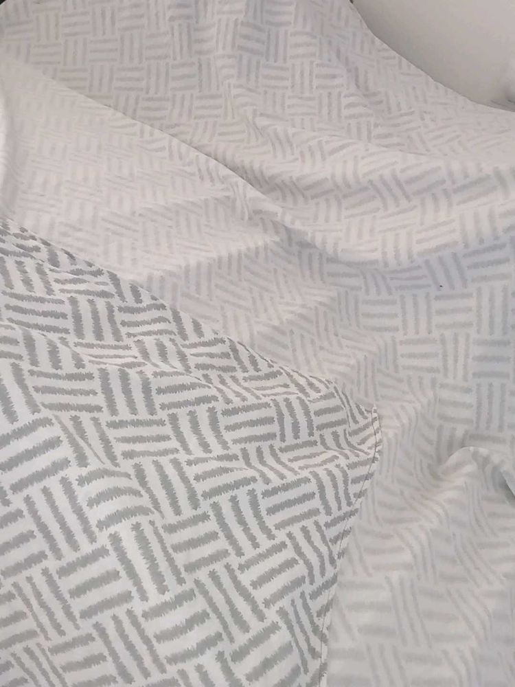 Stylish Geometric Pattern Sheet Set 6"7 feet free