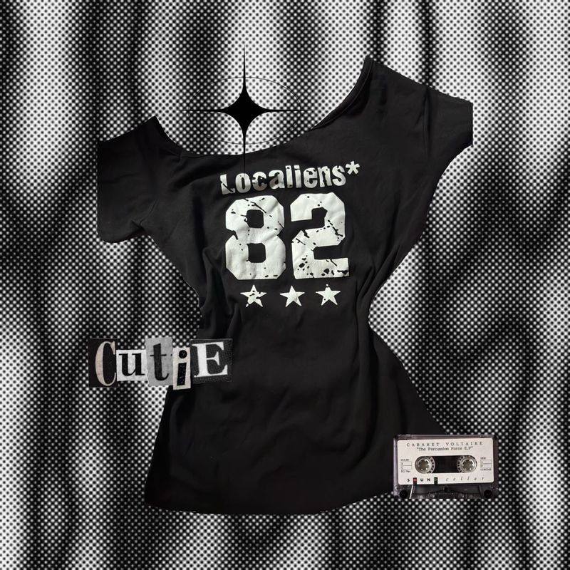 Cute Graphic T-Shirt "Localiens 82"