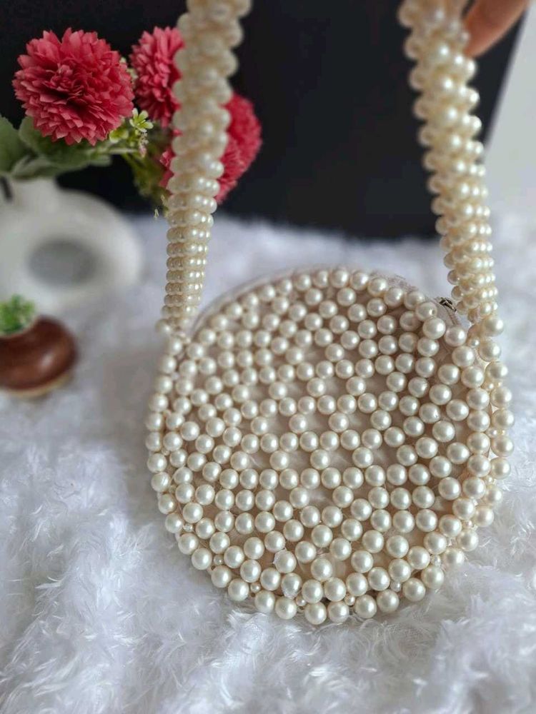 Pearl Beaded Round Handbag