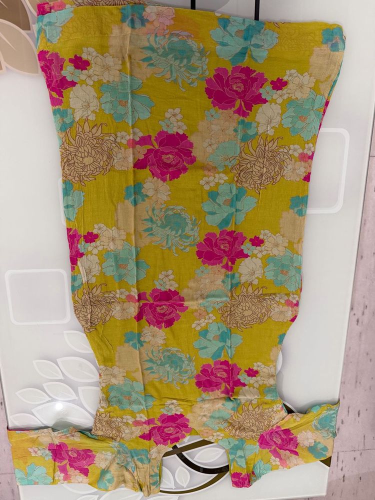 Vibrant Floral Print Saree