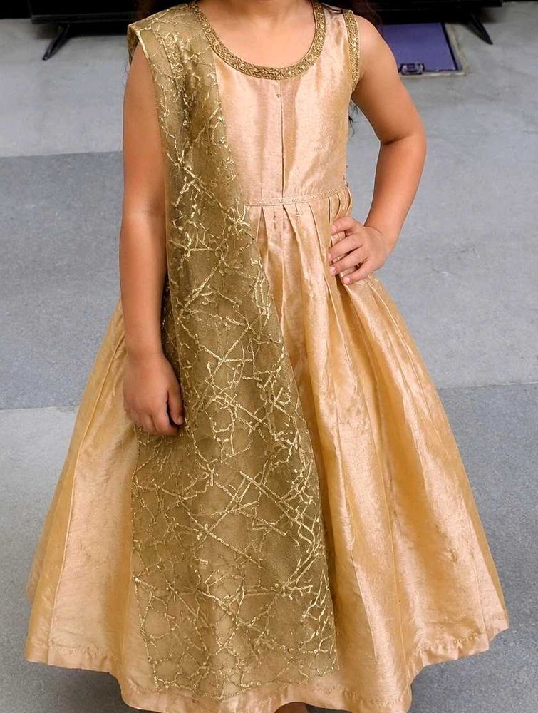 Elegant Gold Gown for Girls