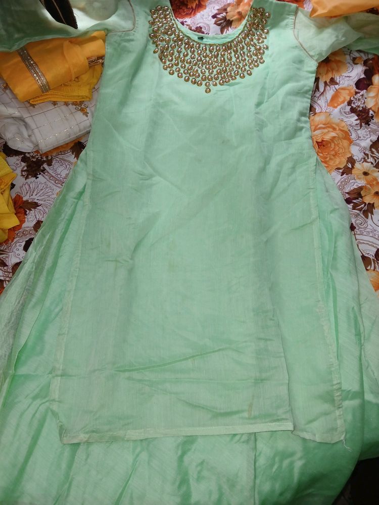 Gown