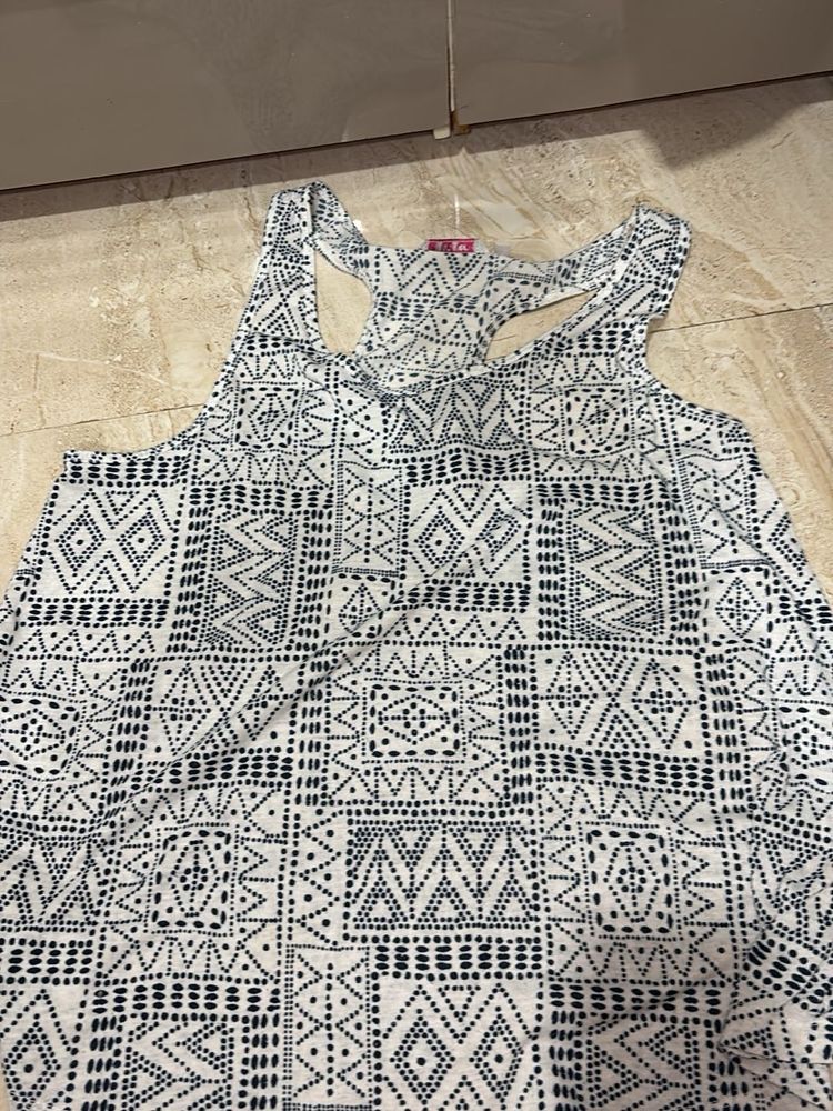 GINGER Patterned Sleeveless Tank