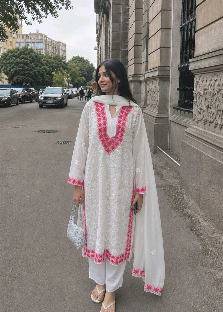 White Chikankari Kurta with Pink Embroidery