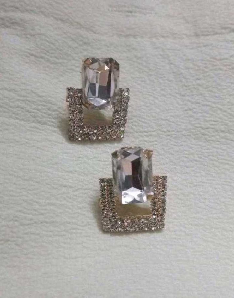 combooo Chunky Crystal Square Earrings