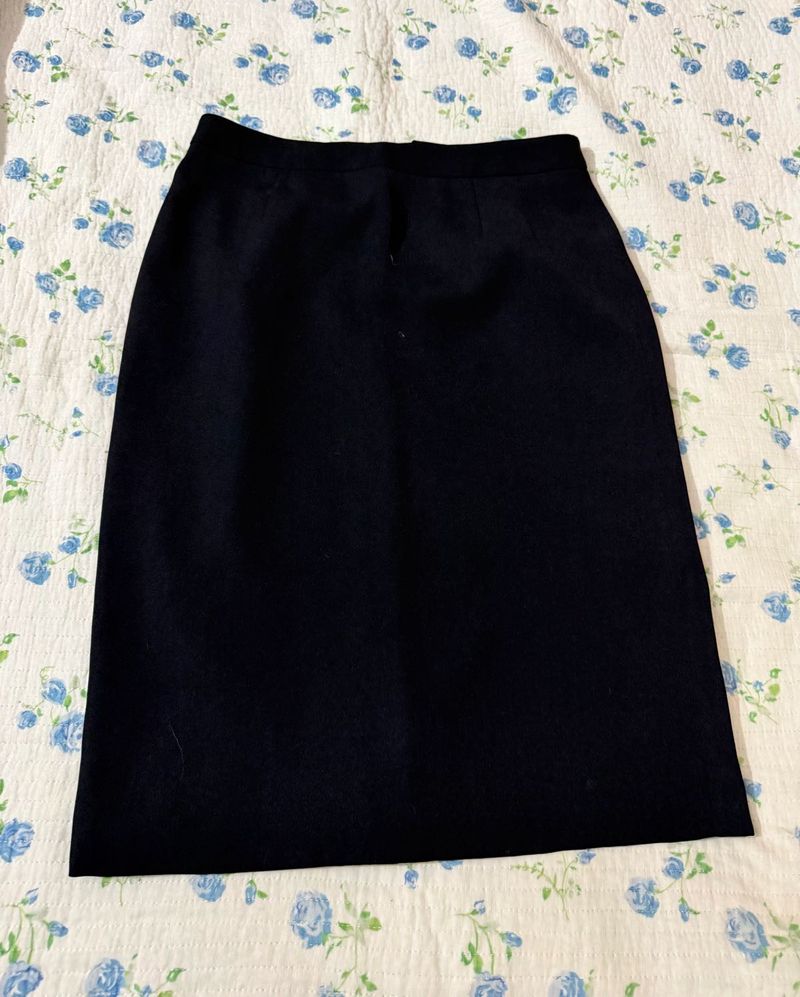 Classic Black Pencil Skirt
