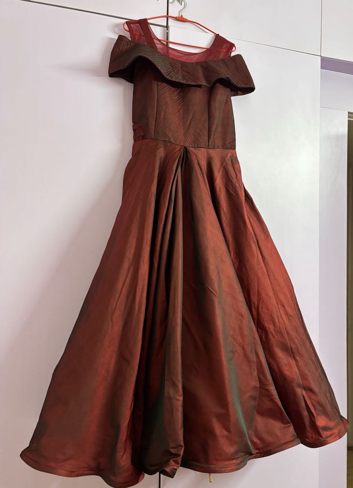 Stunning Red Ethnic Gown