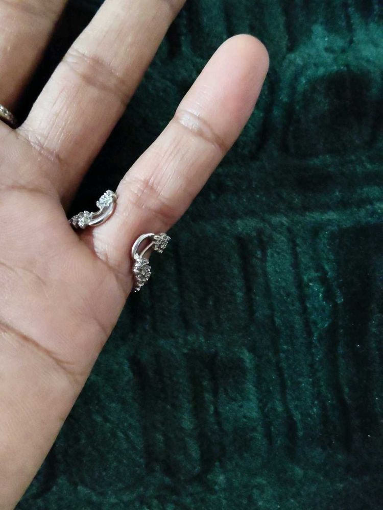 Sparkling Silver Tone Ring