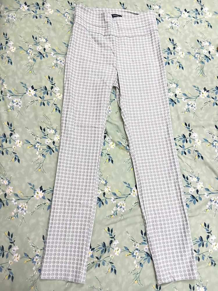 Grey Jeggings