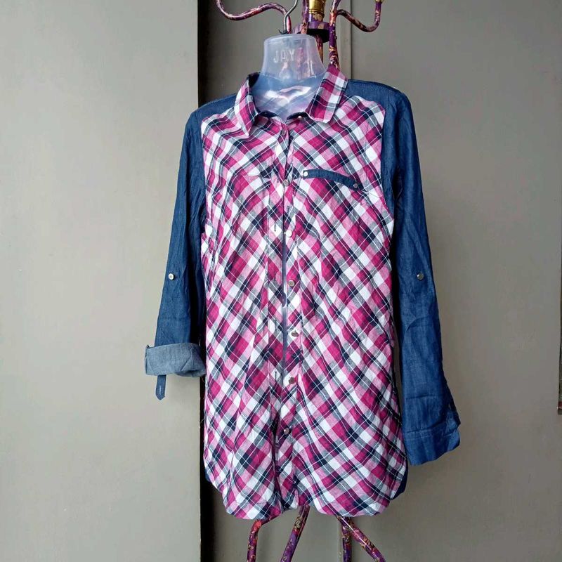 Chic Plaid &amp; Denim Tunic Shirt