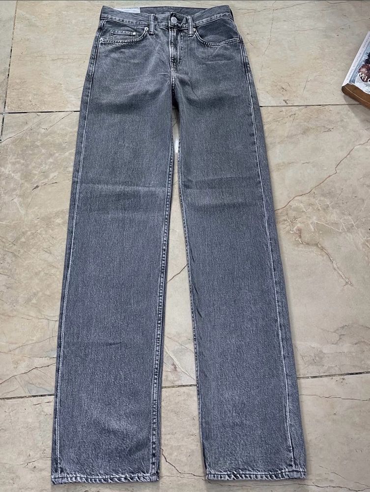 H&amp;M Grey Straight Jeans