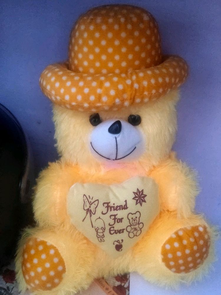 HEyy Guysss Meet My Cute Kiddo 🤩...new With Packing Bag But Price TAg Is Missing ... 🥲 Yellow Teddy Waiting To Be Yourss🤩