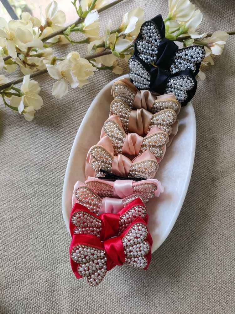 Pearl Bow Hair Tie Set