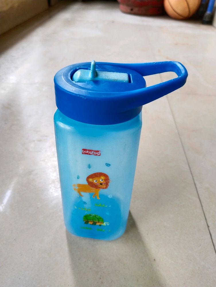 Babyhug Sprout Sipper Bottle