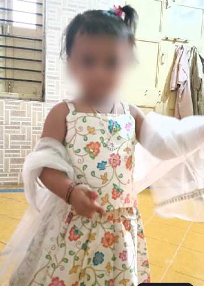 Beautiful Floral Print Dress for Girls