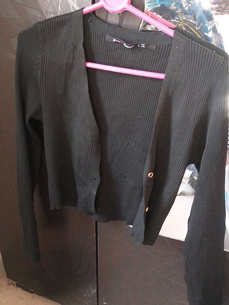 Black Cropped Cardigan
