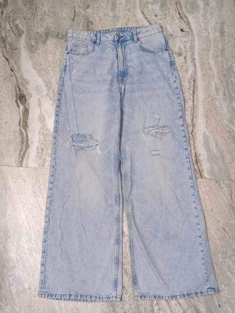 Light Wash Distressed Wide Leg Jeans