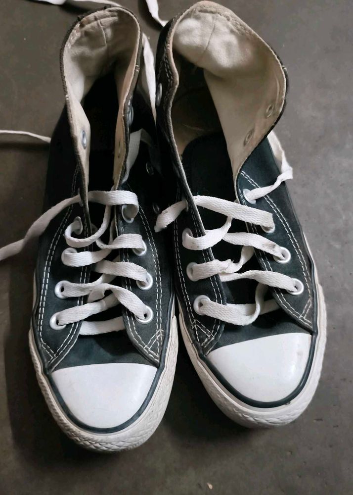 Converse Chuck Taylor All Star High Top Sneakers