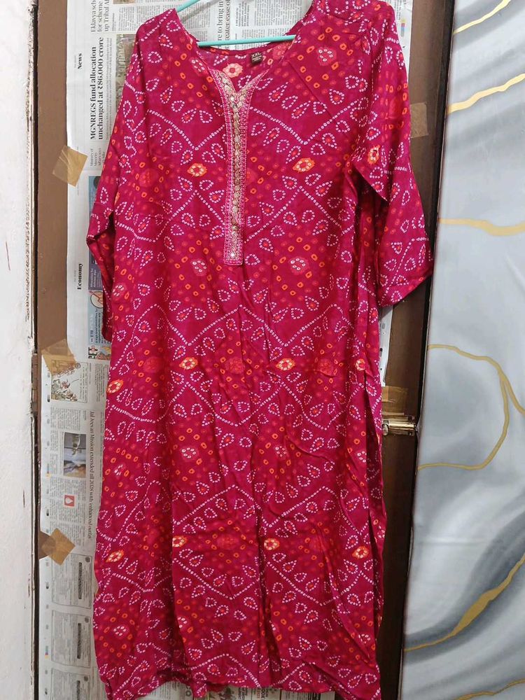 Bandhani Kurta Pant Set With Dupatta