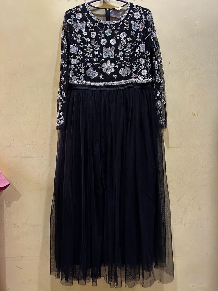 *PRICE DROP*AND Black Floral Straight Gown Size XL